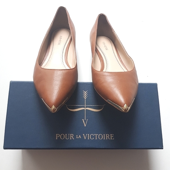Pour la Victoire | Metal-Tip Leather Flats - Picture 8 of 12